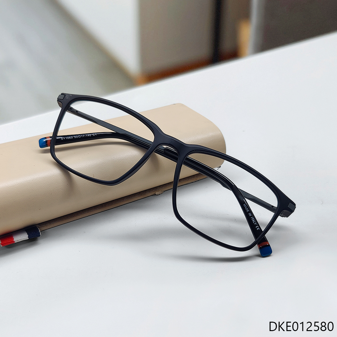 Black Color Classy Eyeglasses