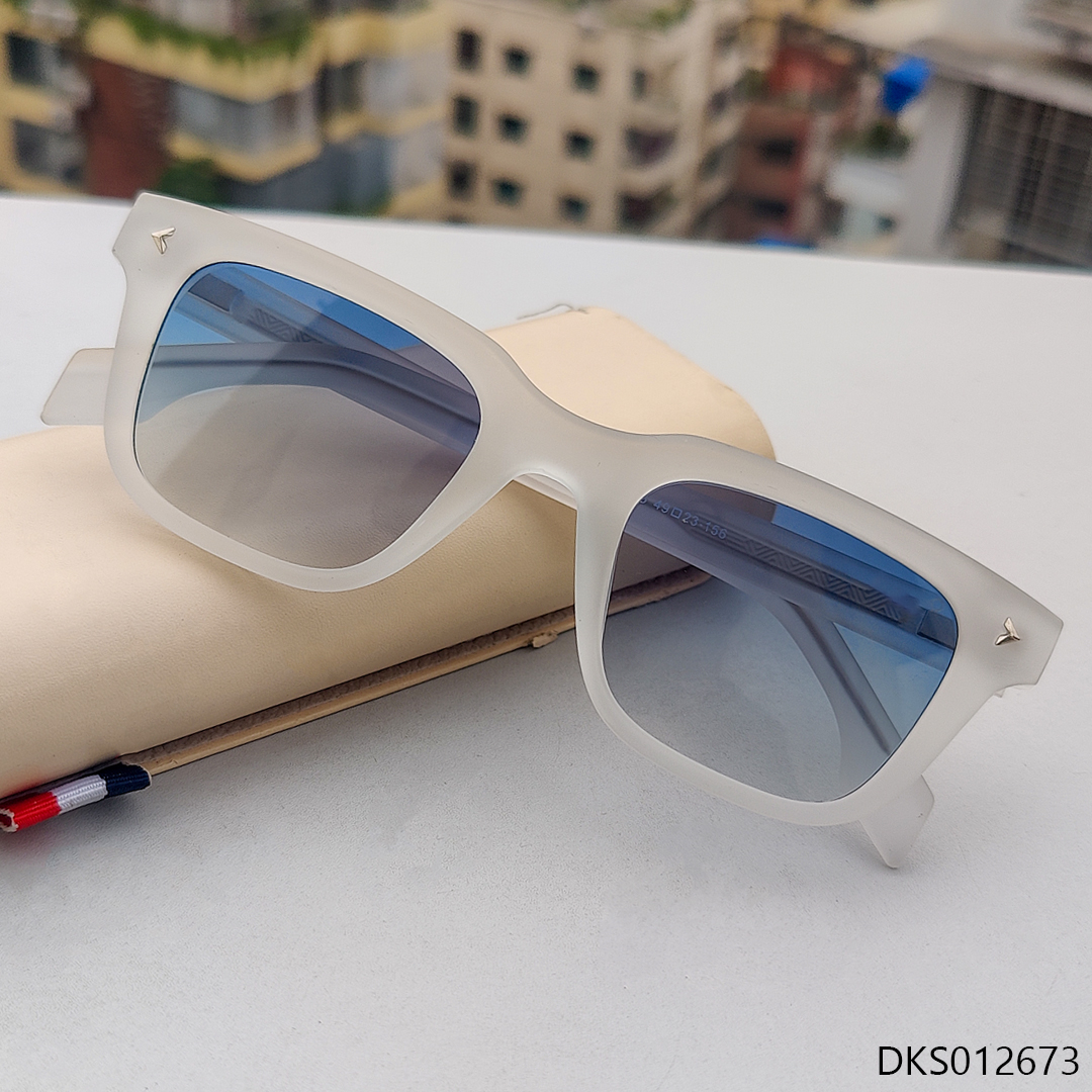 Premium Quality Transparent Color Sunglass.