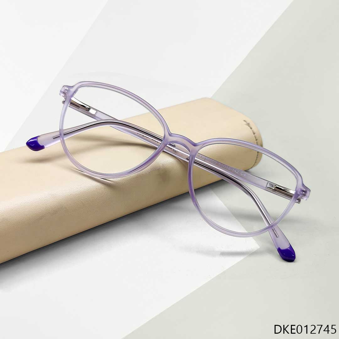 Purple Transparent Color Woman Eyeglass