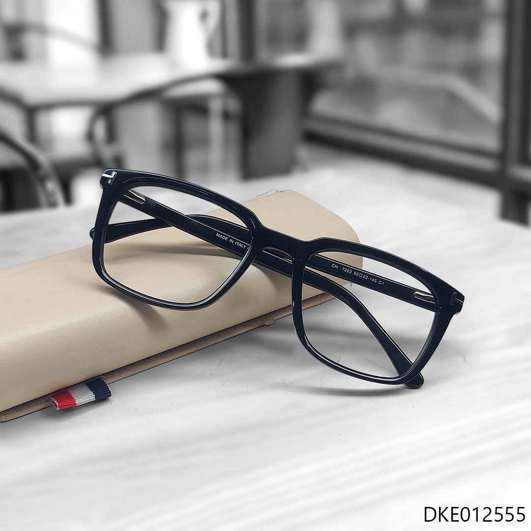 Newly Arrived Black Color Eyeglasses
