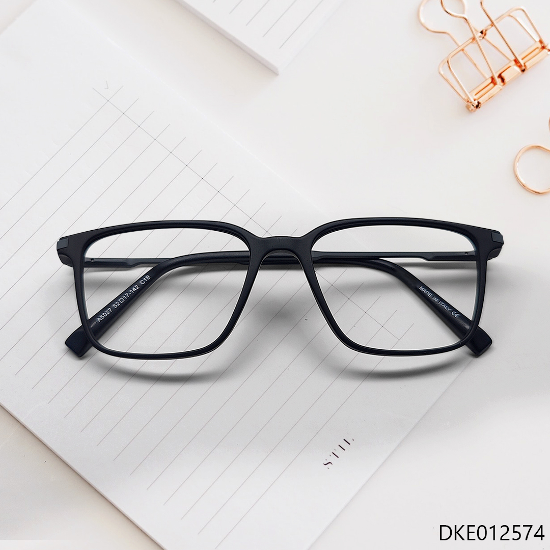 New Black Color Premium Elegant Eyeglasses