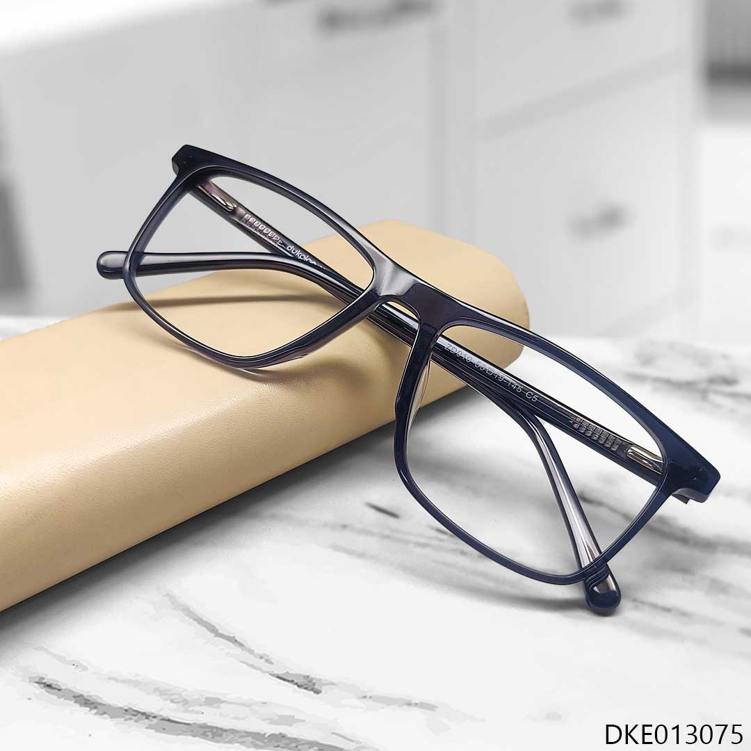 Metal and Fiber Built Eyewear