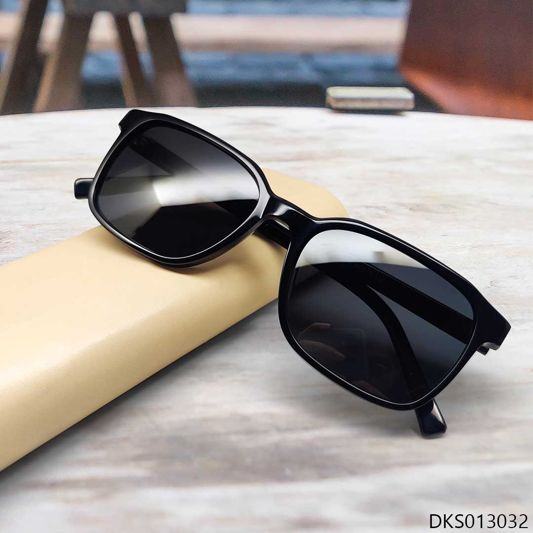 Premium Glossy Black Color Sunglass