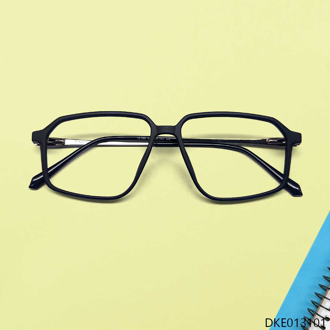 Light Weight and Fiber Built Eyewear
