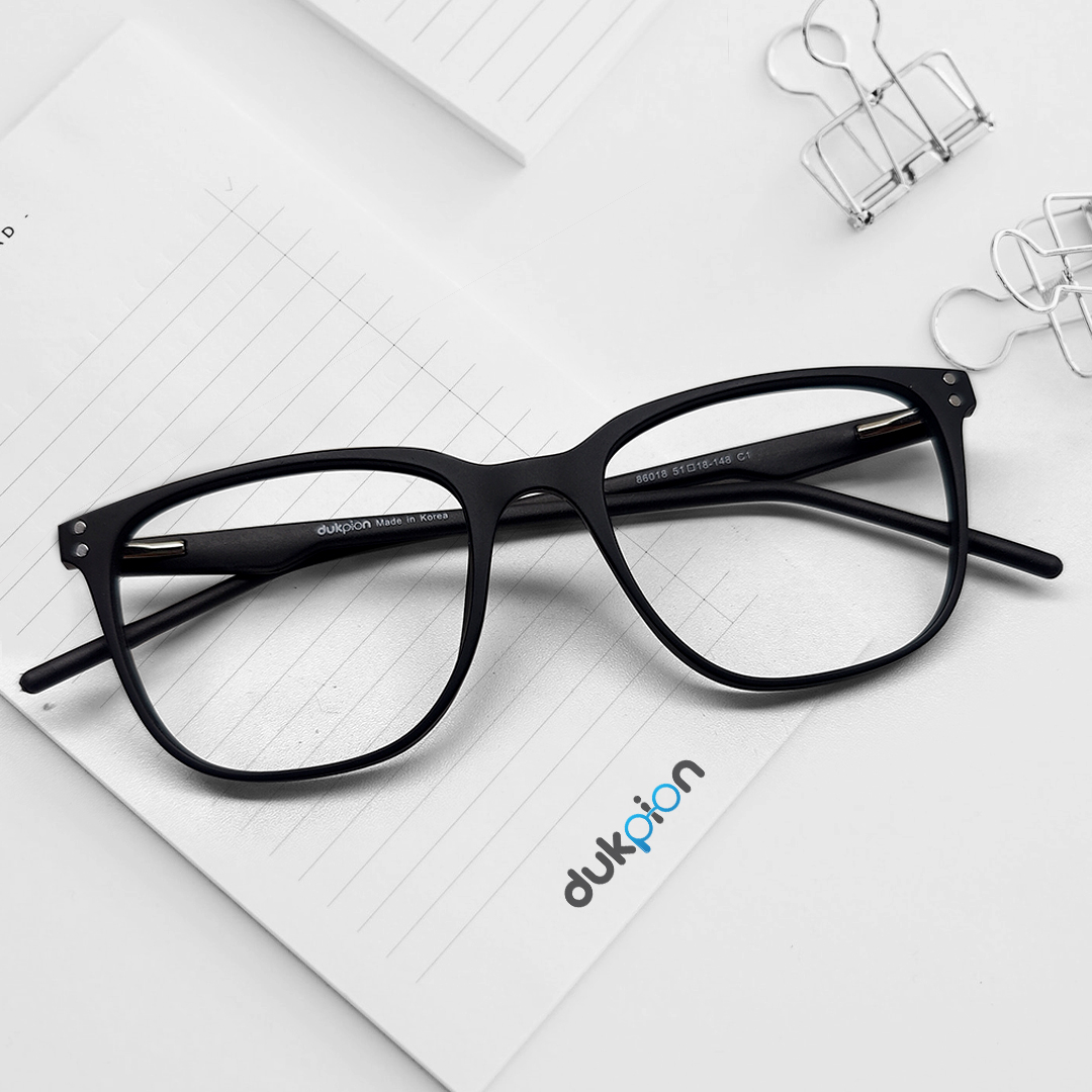 Classy Light Weight Flexible Eyeglasses