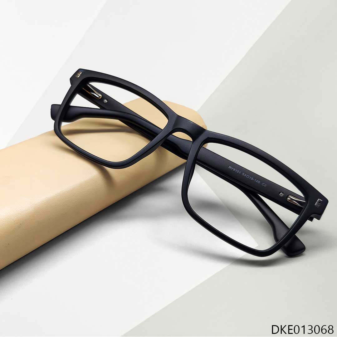 Black Color Durable and Fashionable